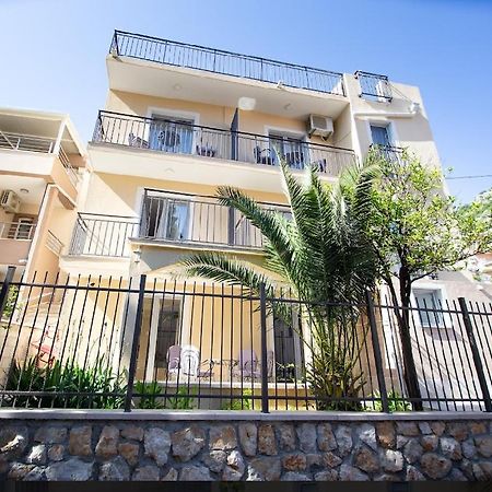 Soheds Apartment Будва Екстериор снимка